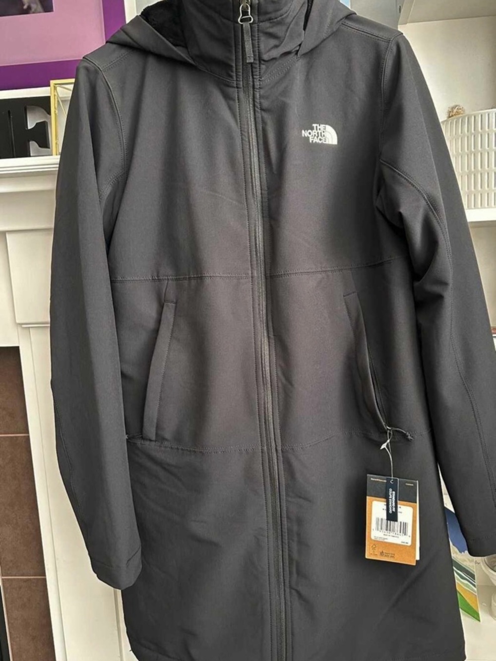 The North Face Black Hooded Jacket with Tag - Picture 2 of 5